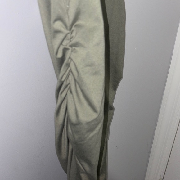 maternity dress - Picture 5 of 8